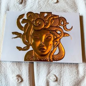 Lunar Beauty Greek Goddess Highlighter Palette